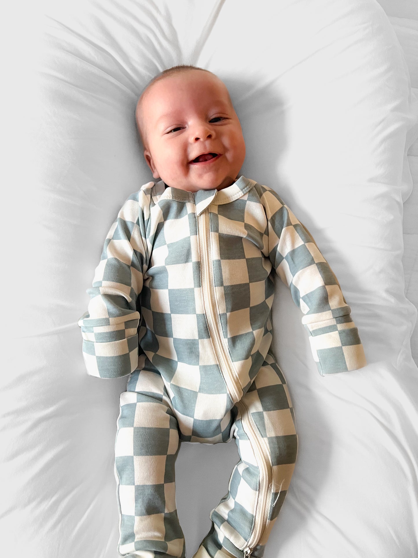 Blueberry Muffin Checkerboard / Organic 2-Way Zip Romper